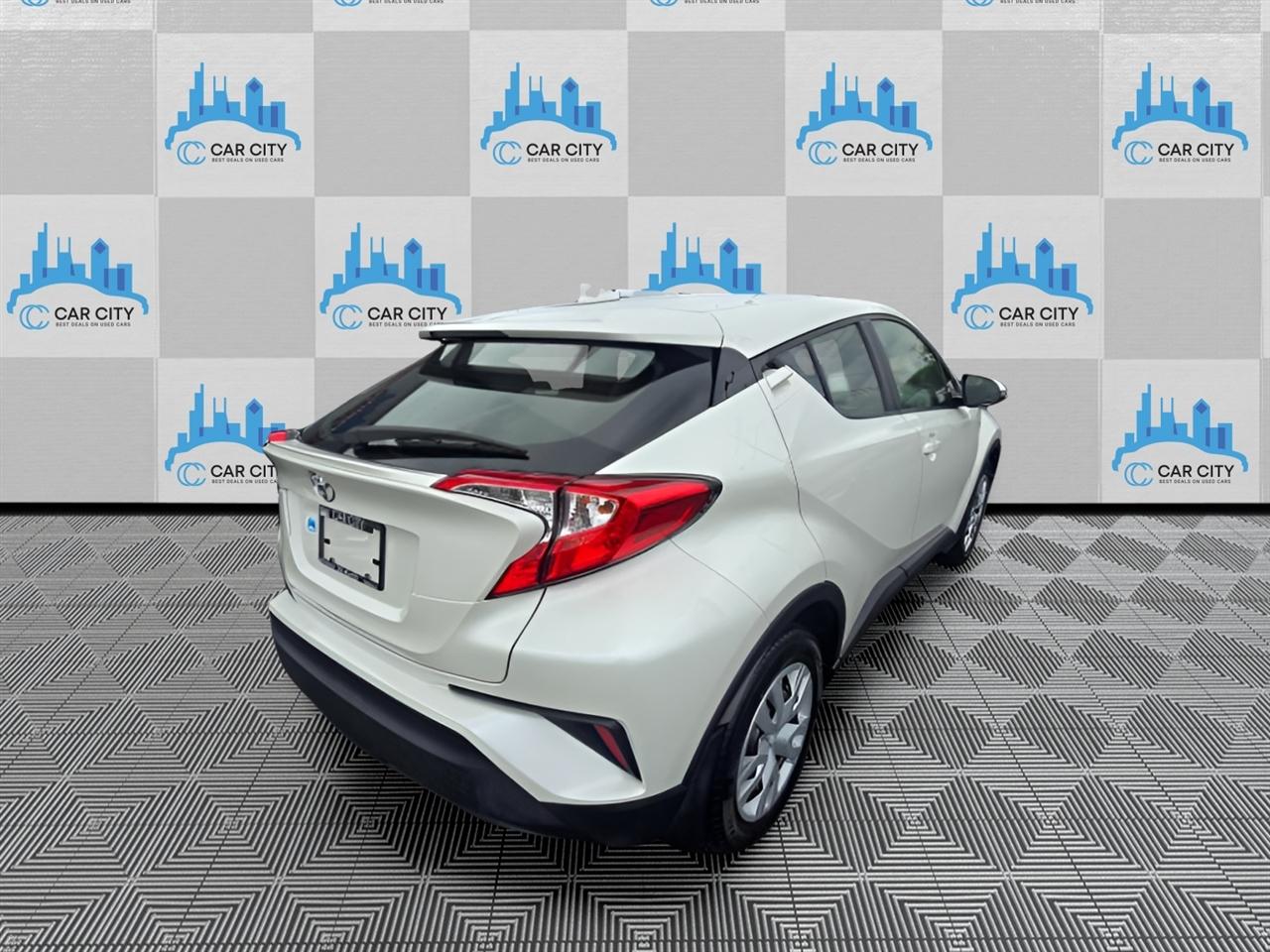 Toyota C-HR XLE 2021