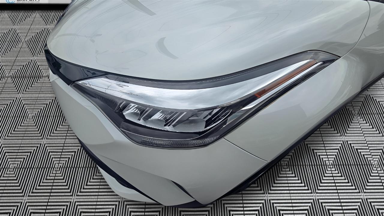 Toyota C-HR XLE 2021
