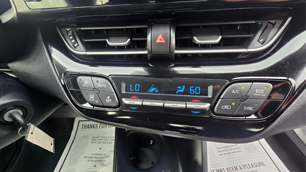 Toyota C-HR XLE 2021