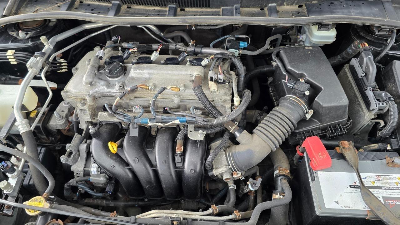 Toyota Corolla LE 4-Speed AT 2011