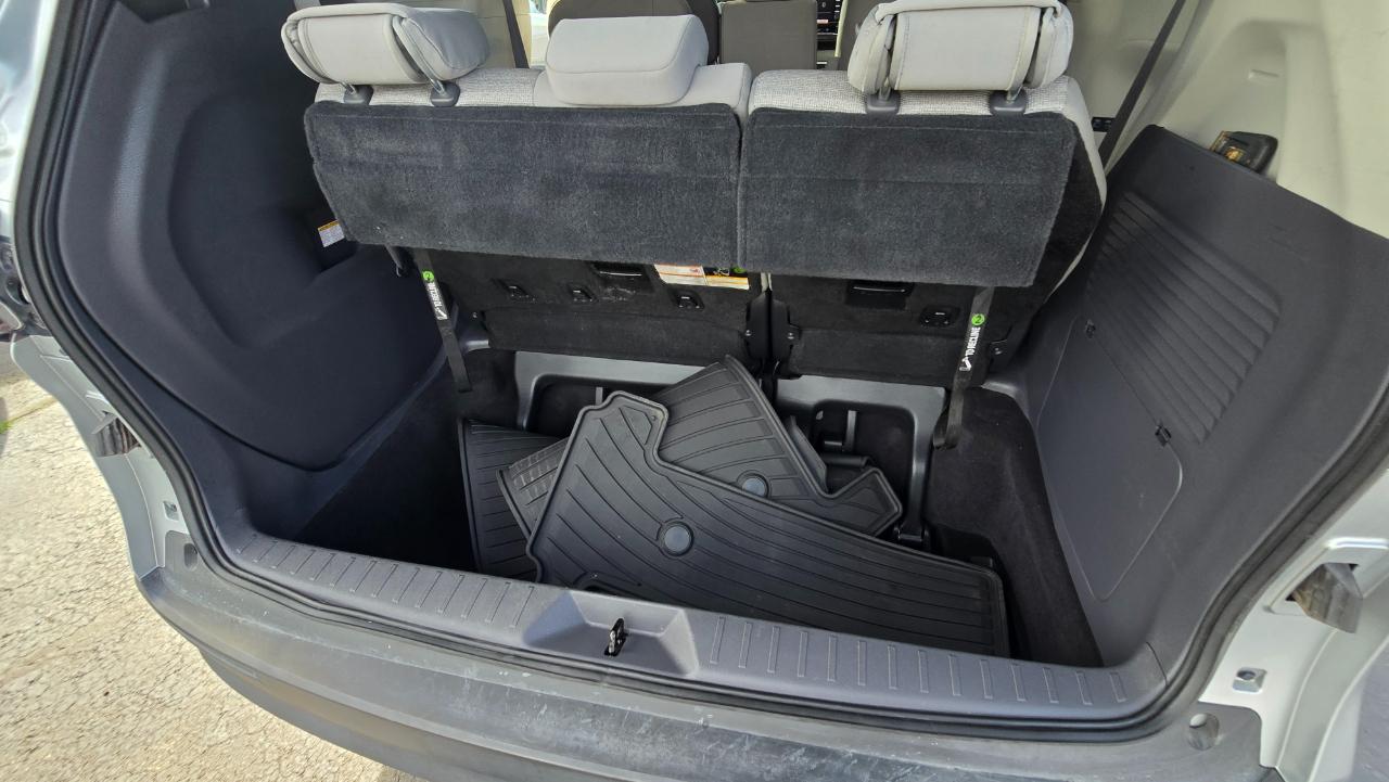 Toyota Sienna LE 8-Passenger 2022