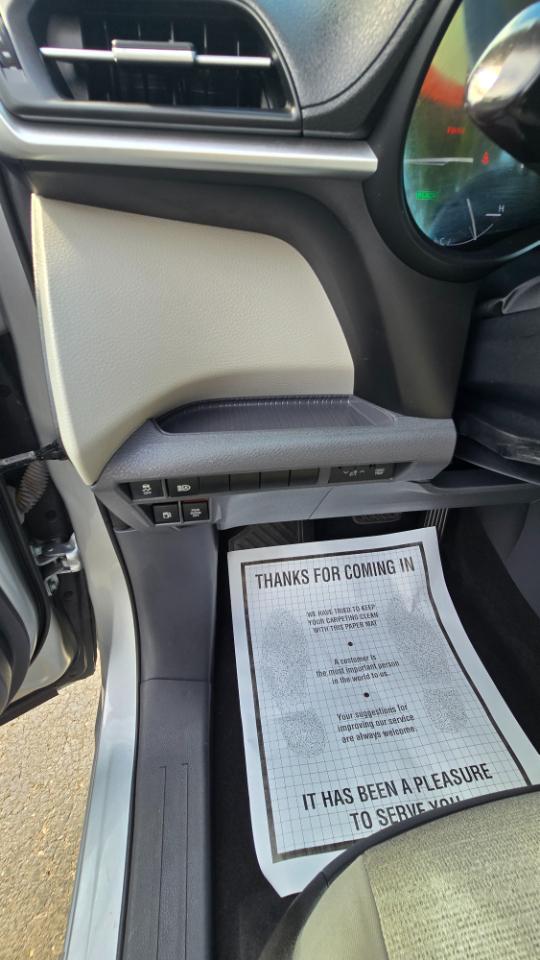 Toyota Sienna LE 8-Passenger 2022