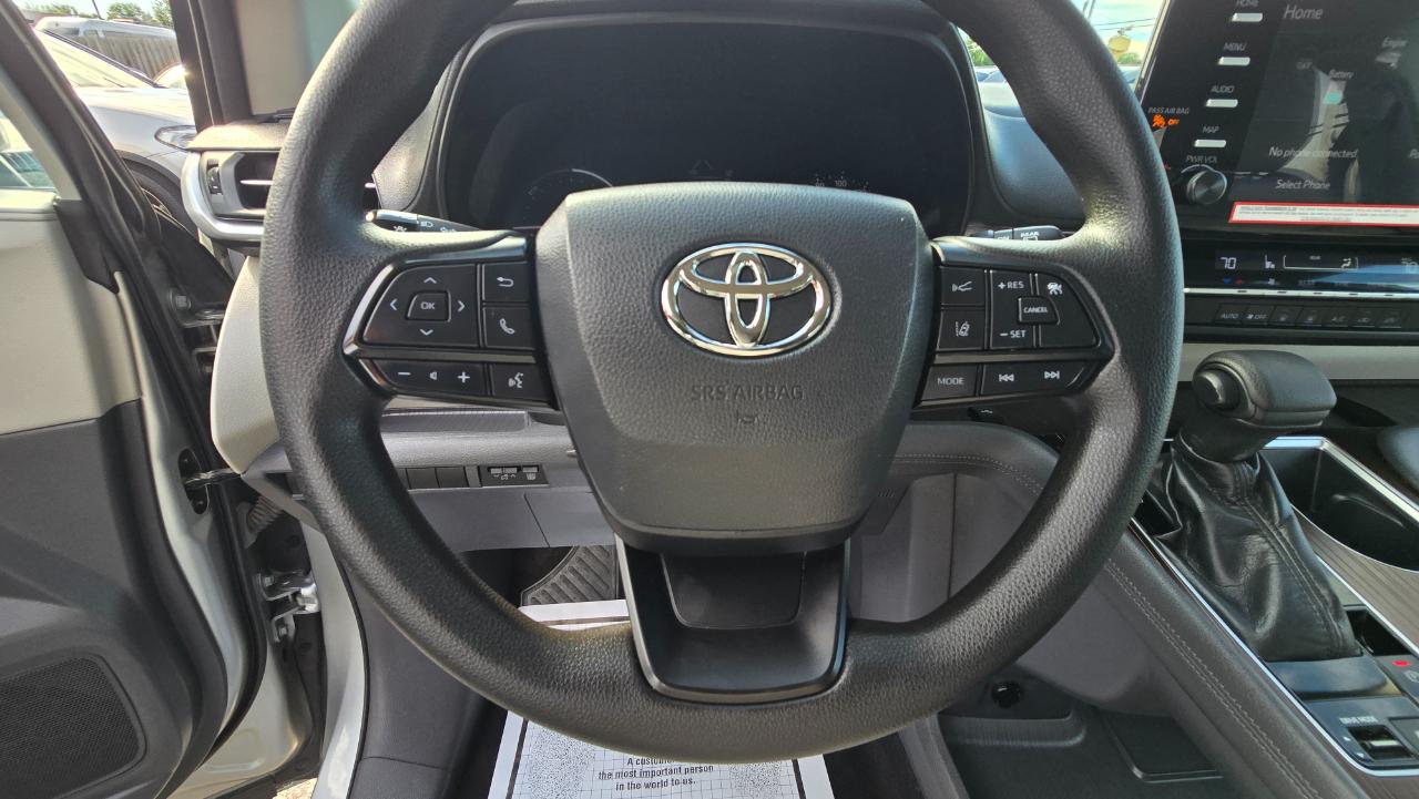 Toyota Sienna LE 8-Passenger 2022