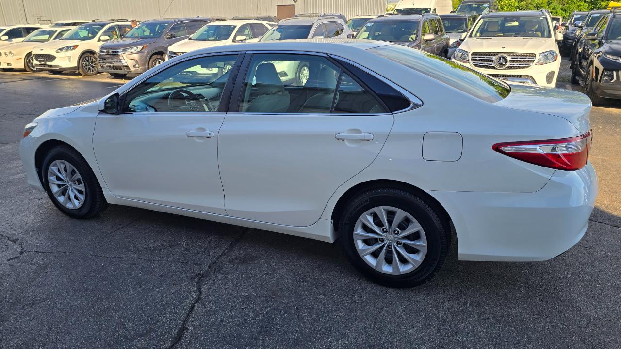 Toyota Camry LE 2015
