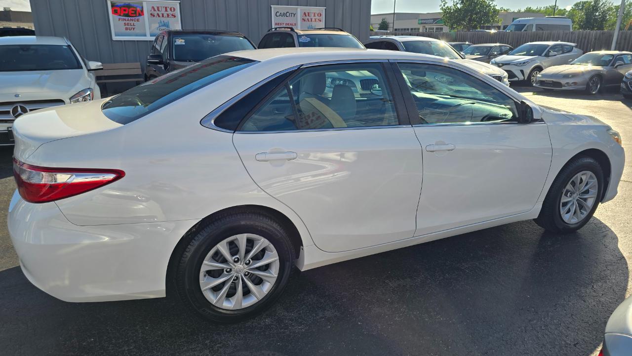 Toyota Camry LE 2015