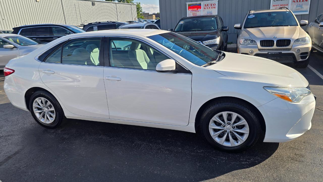 Toyota Camry LE 2015