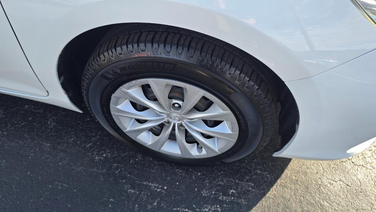 Toyota Camry LE 2015