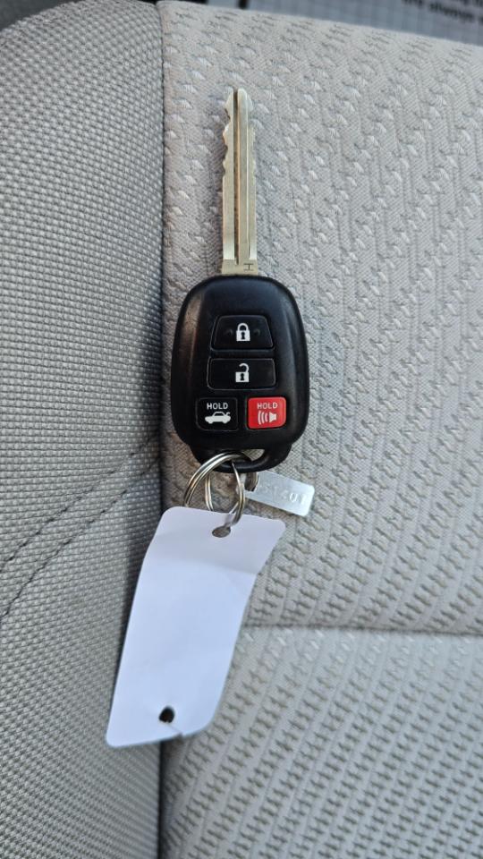 Toyota Camry LE 2015