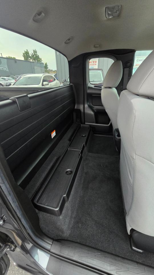Toyota Tacoma SR5 Access Cab I4 6AT 2WD 2021