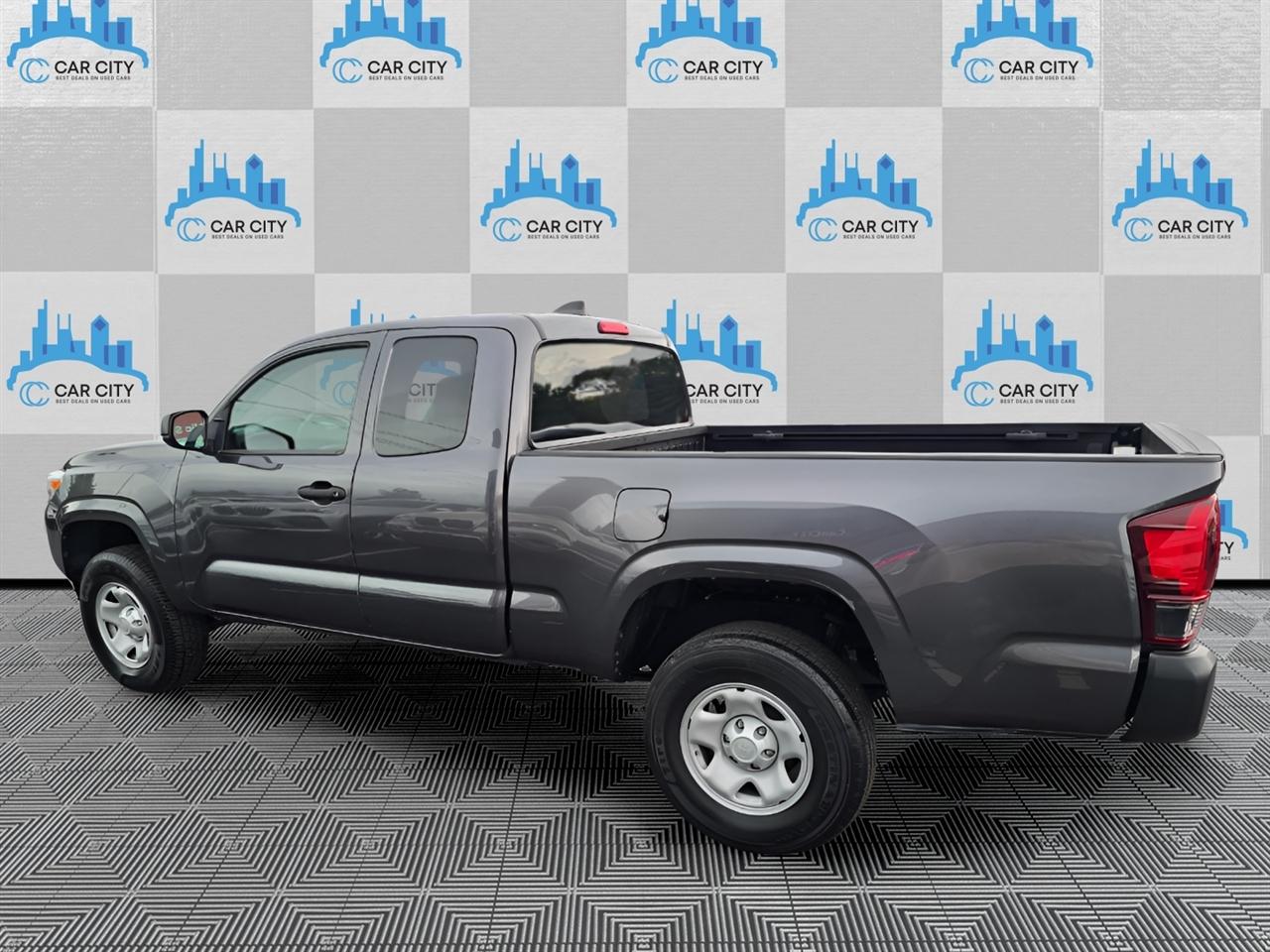 Toyota Tacoma SR5 Access Cab I4 6AT 2WD 2021