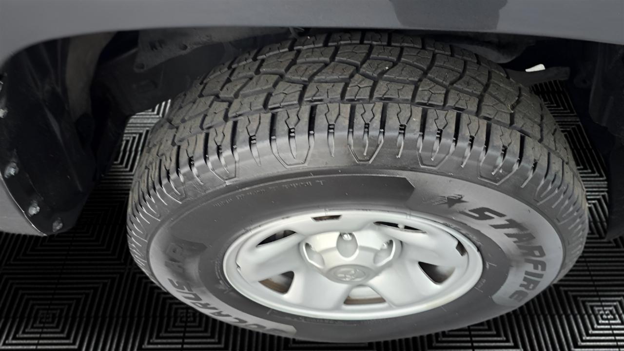 Toyota Tacoma SR5 Access Cab I4 6AT 2WD 2021