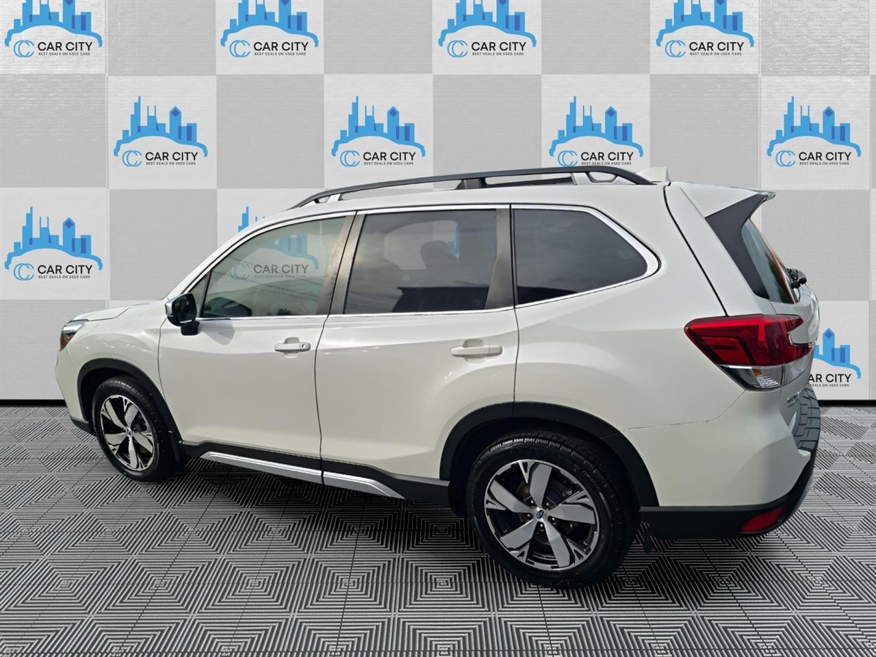 Subaru Forester Touring 2021