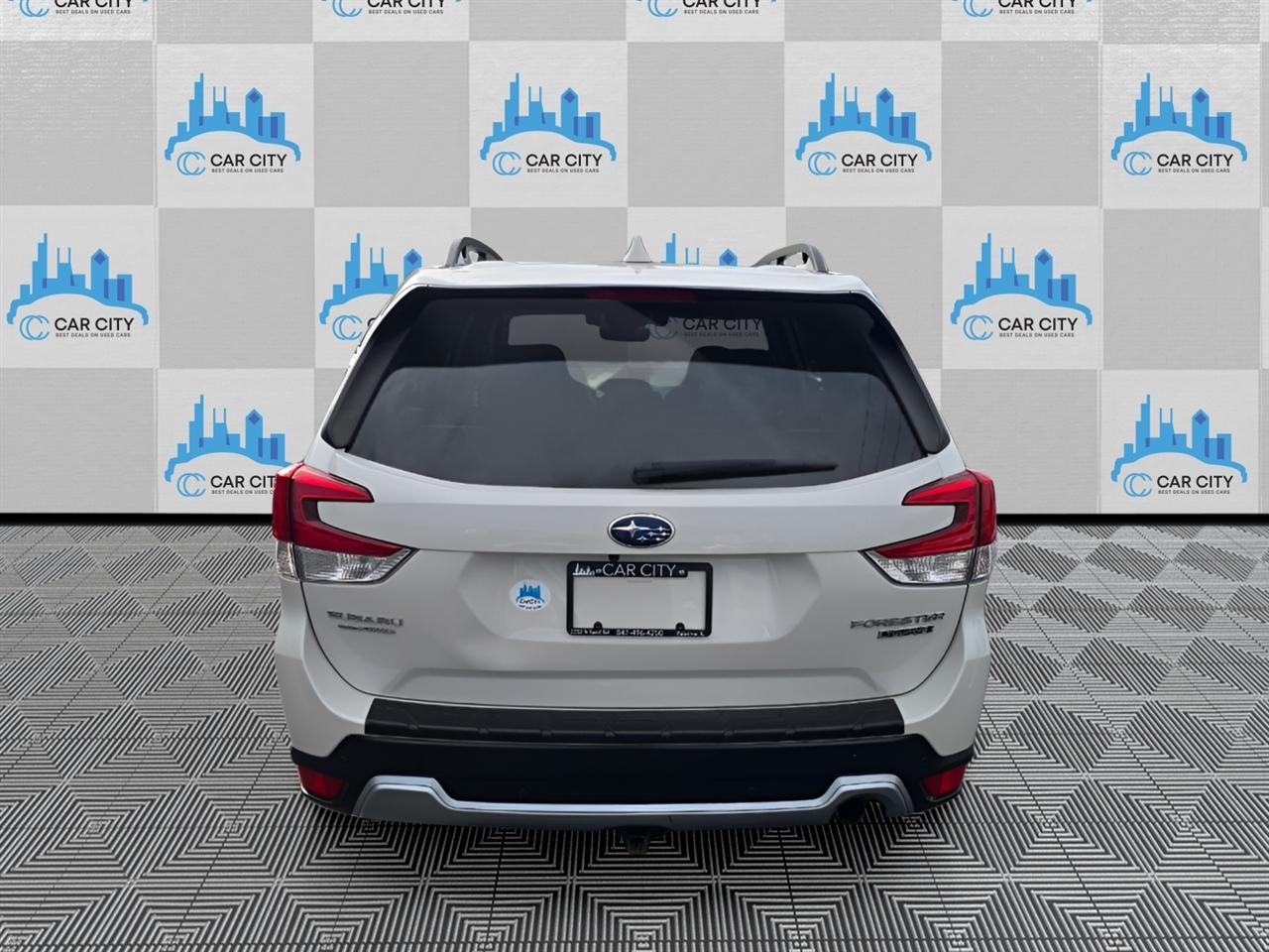 Subaru Forester Touring 2021