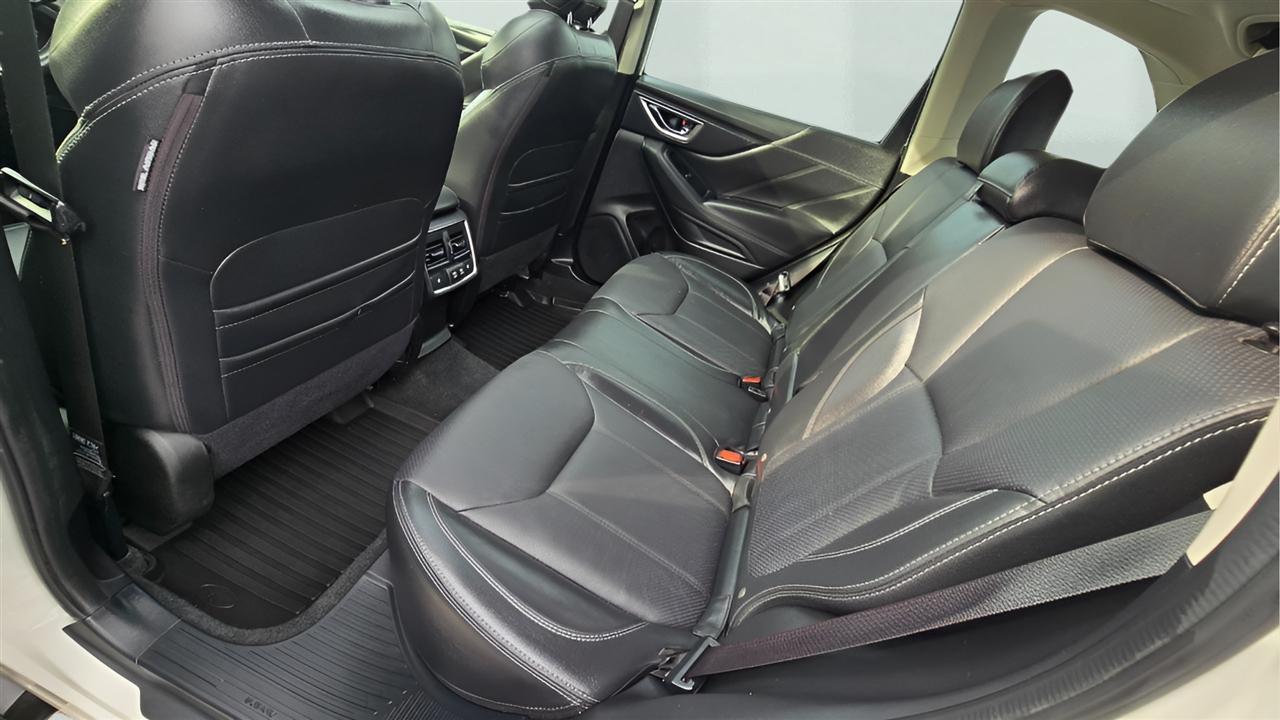 Subaru Forester Touring 2021
