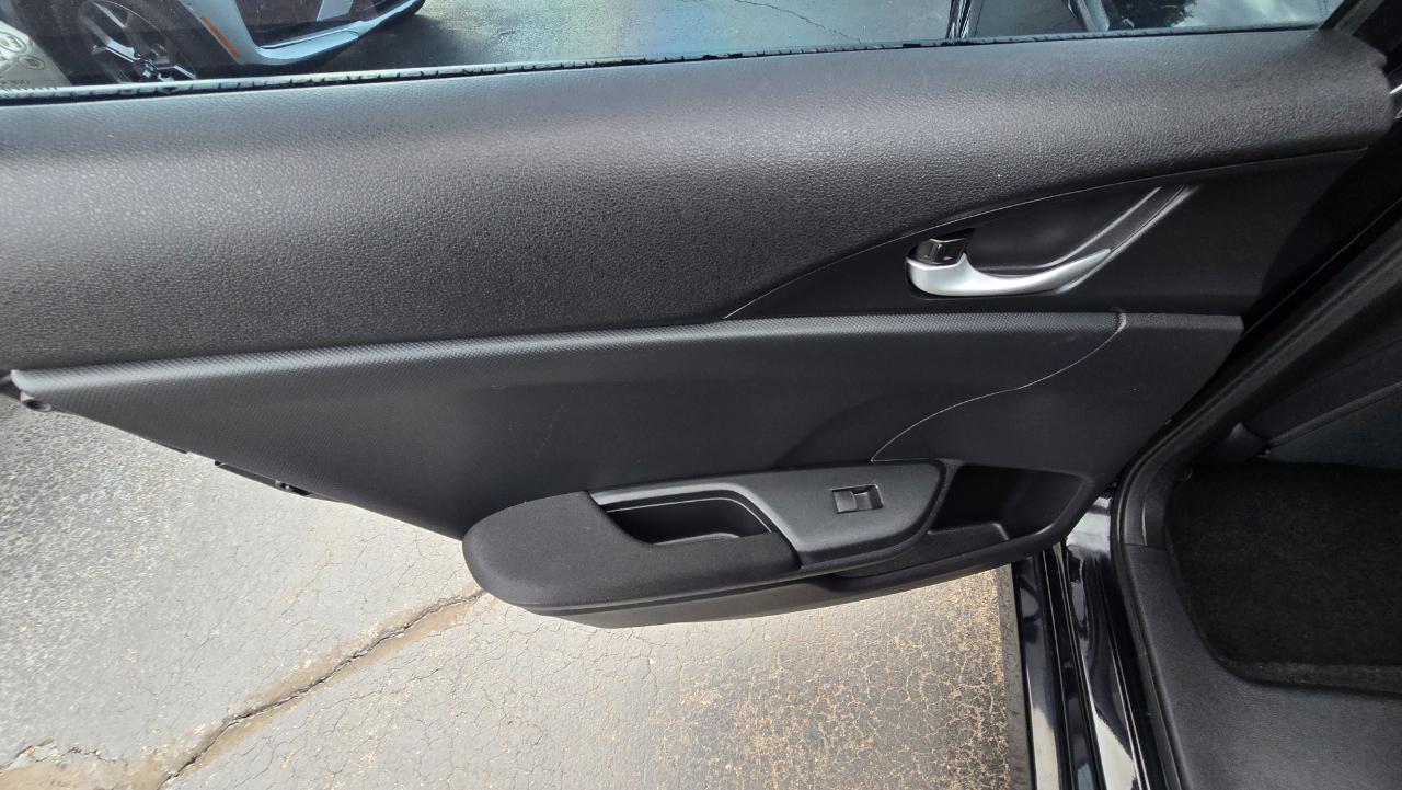 Honda Civic EX-T Sedan CVT 2017