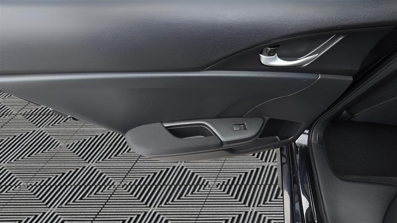 Honda Civic EX-T Sedan CVT 2017