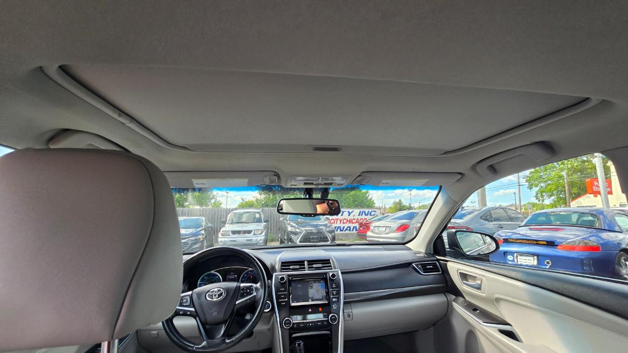 Toyota Camry Hybrid XLE 2015