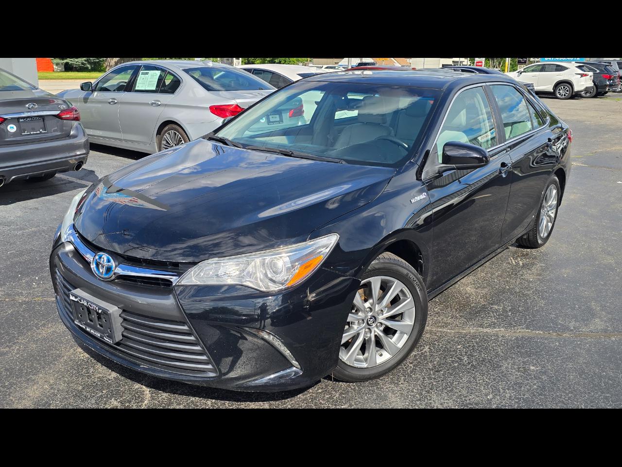Toyota Camry Hybrid XLE 2015