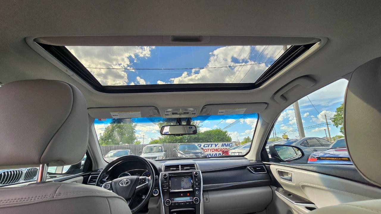 Toyota Camry Hybrid XLE 2015