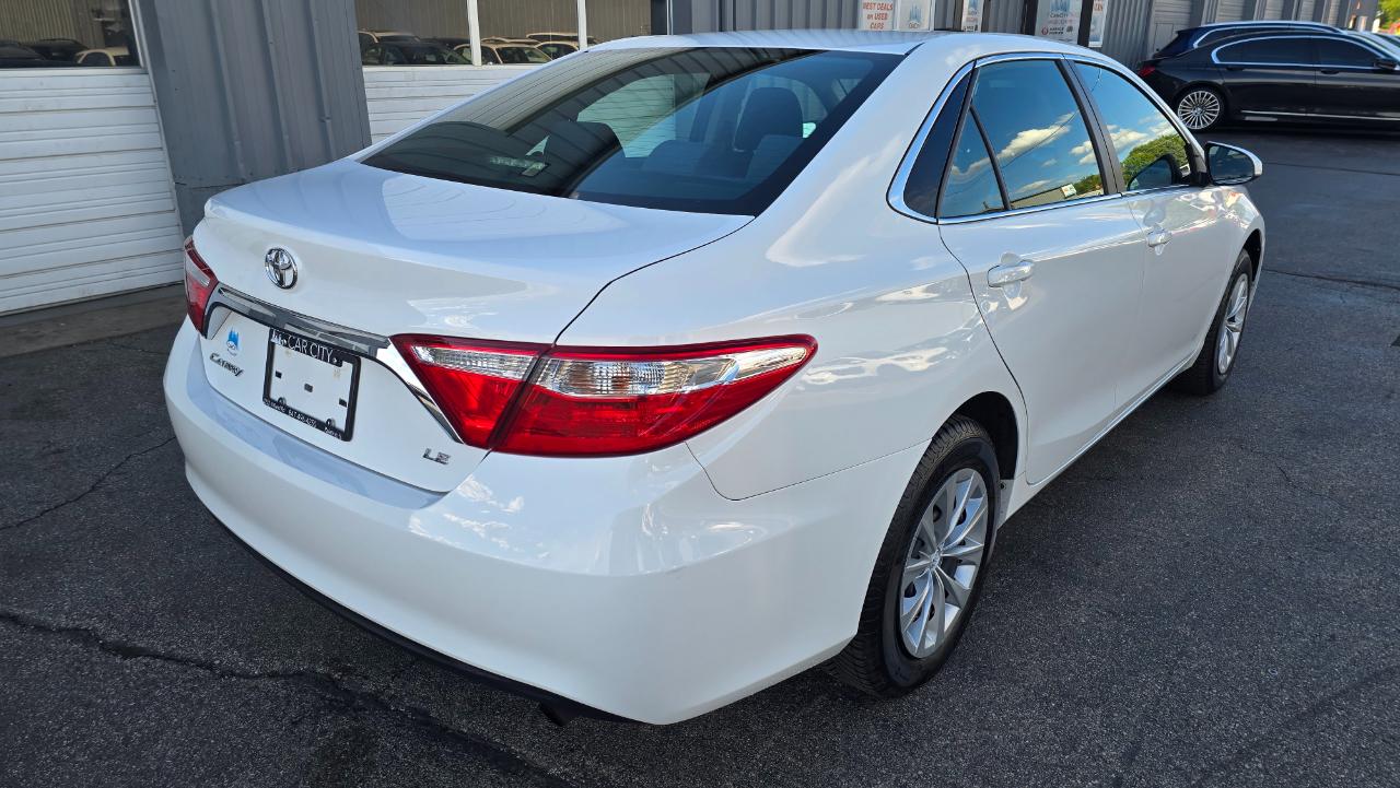 Toyota Camry LE 2015