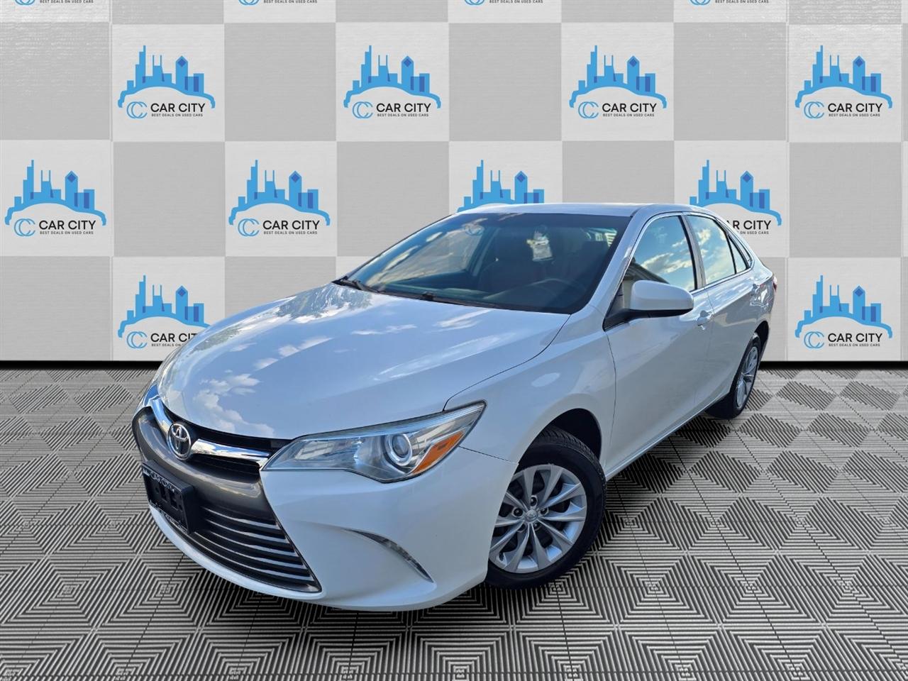 Toyota Camry LE 2015