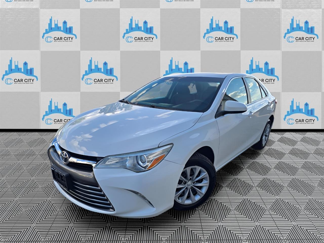 Toyota Camry LE 2015