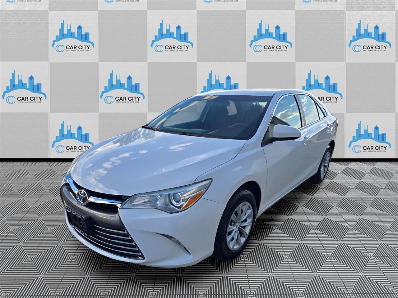 Toyota Camry LE 2015