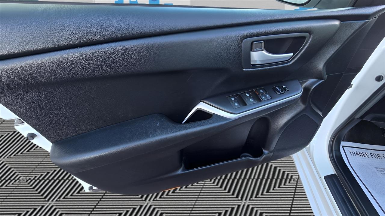 Toyota Camry LE 2015