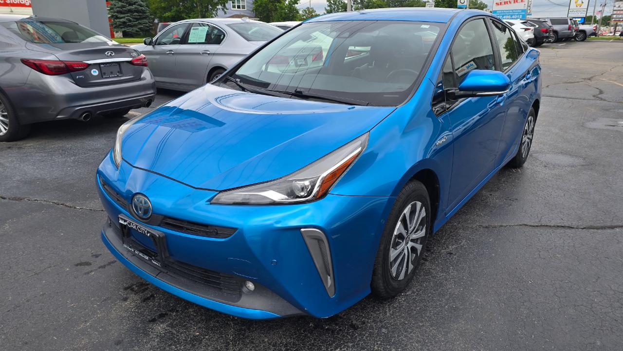Toyota Prius XLE AWD-e 2019
