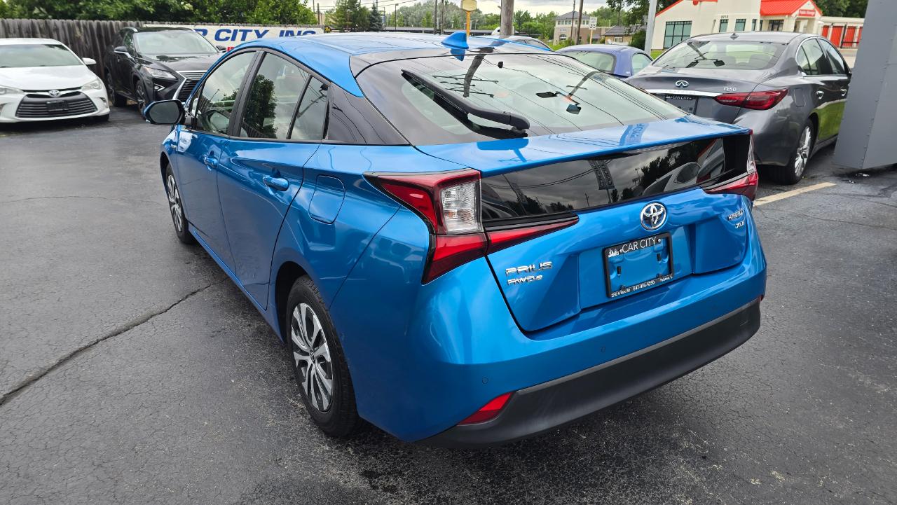 Toyota Prius XLE AWD-e 2019