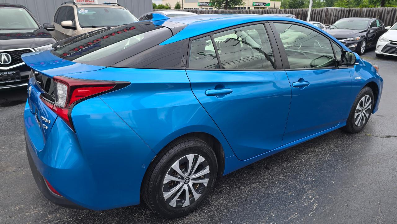 Toyota Prius XLE AWD-e 2019