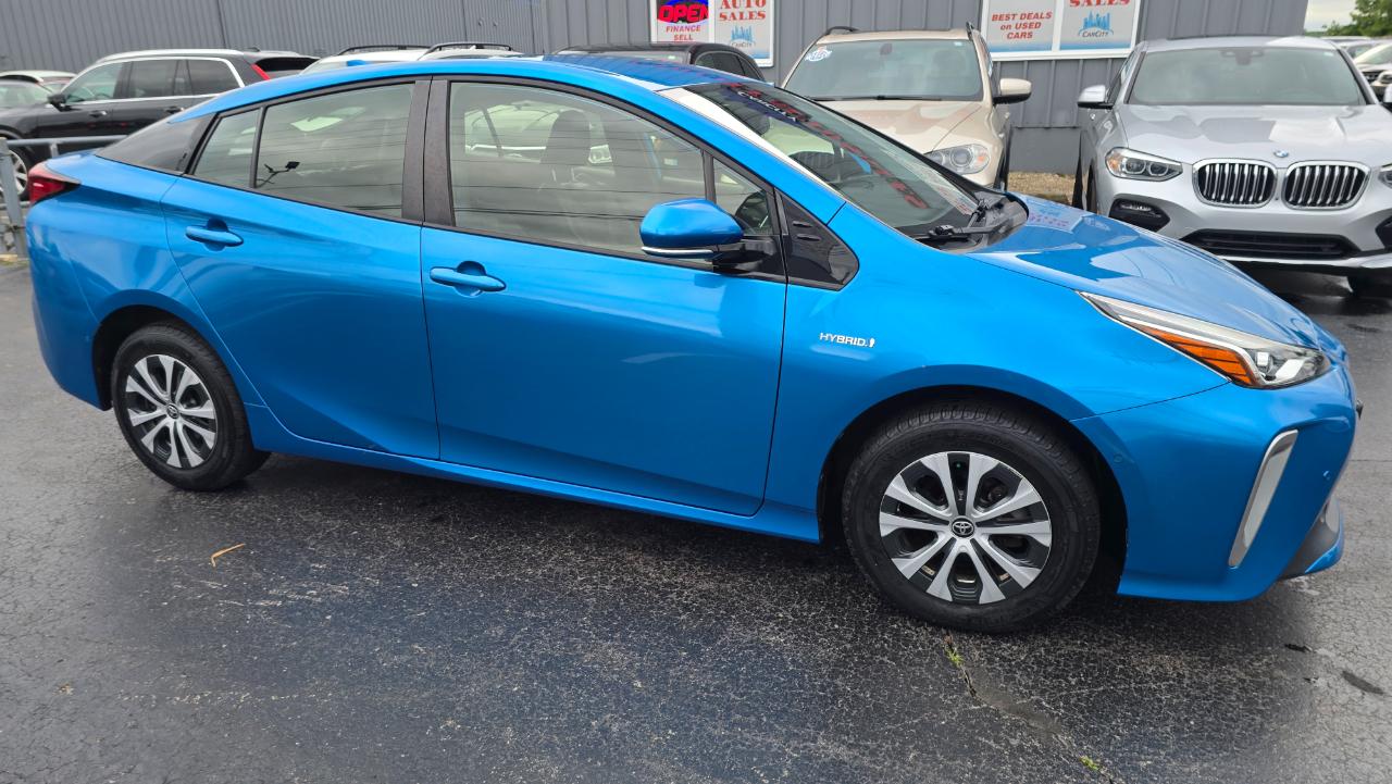 Toyota Prius XLE AWD-e 2019