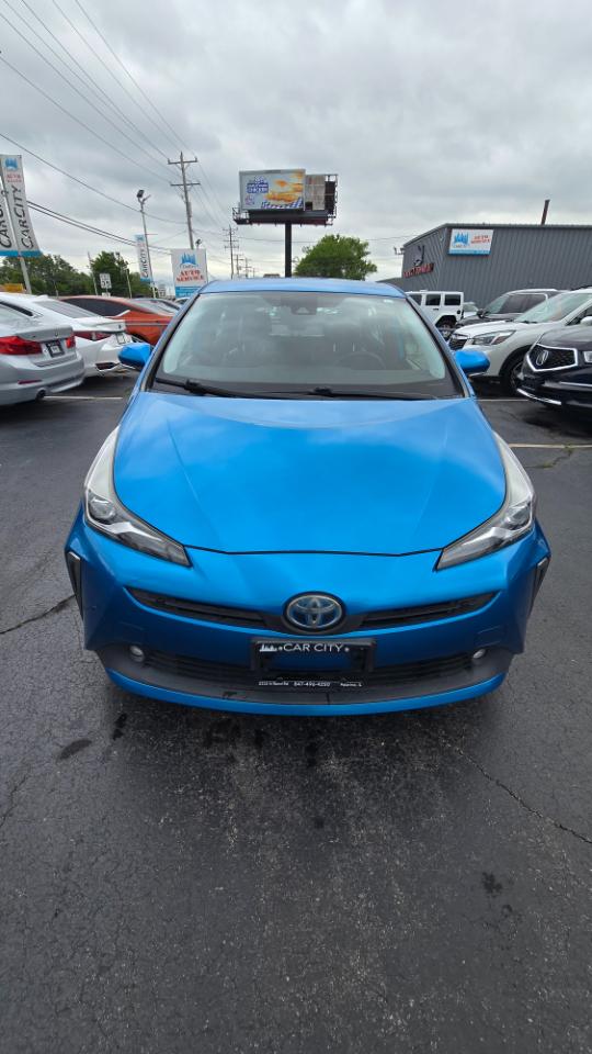Toyota Prius XLE AWD-e 2019