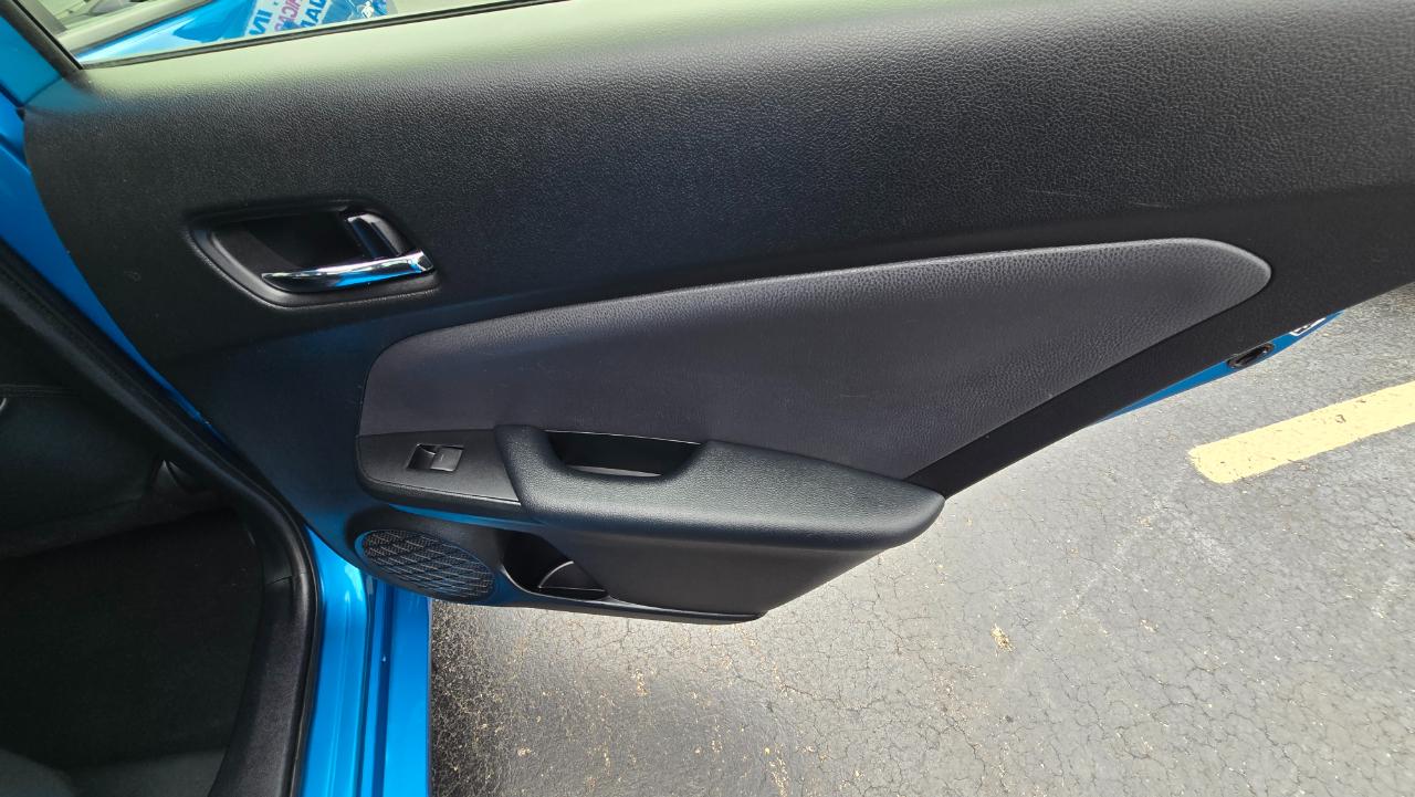 Toyota Prius XLE AWD-e 2019