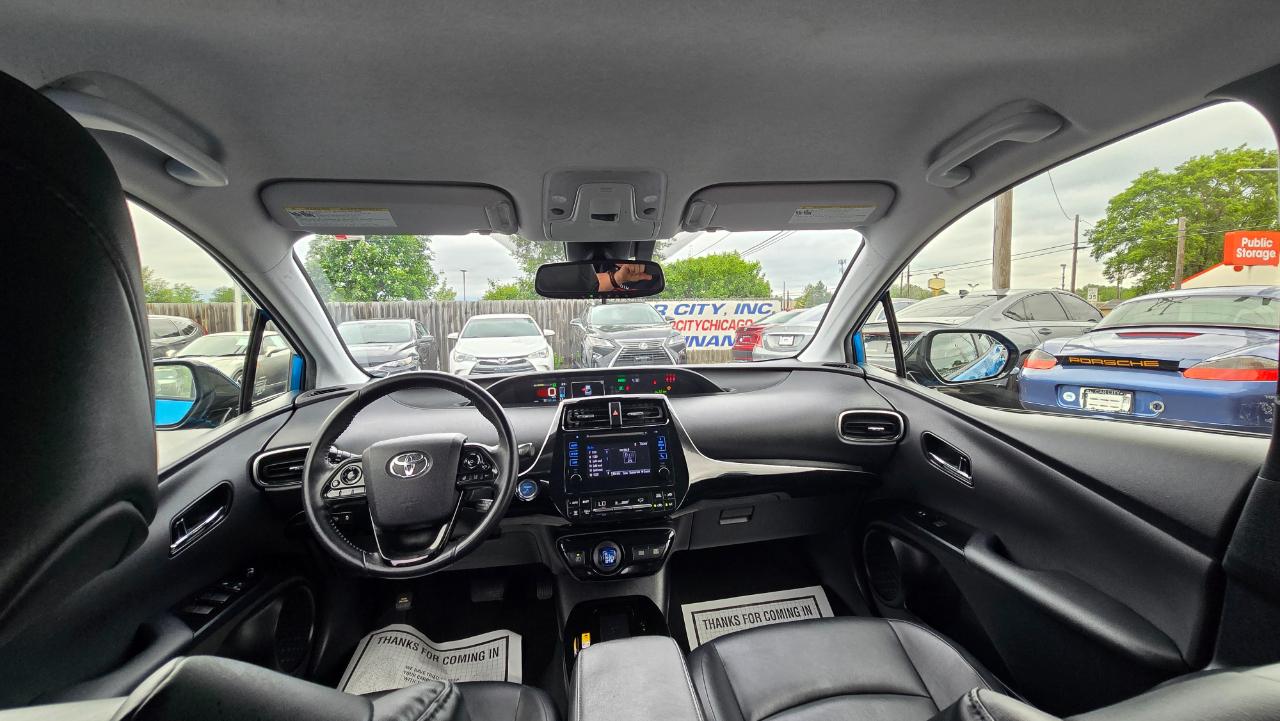 Toyota Prius XLE AWD-e 2019
