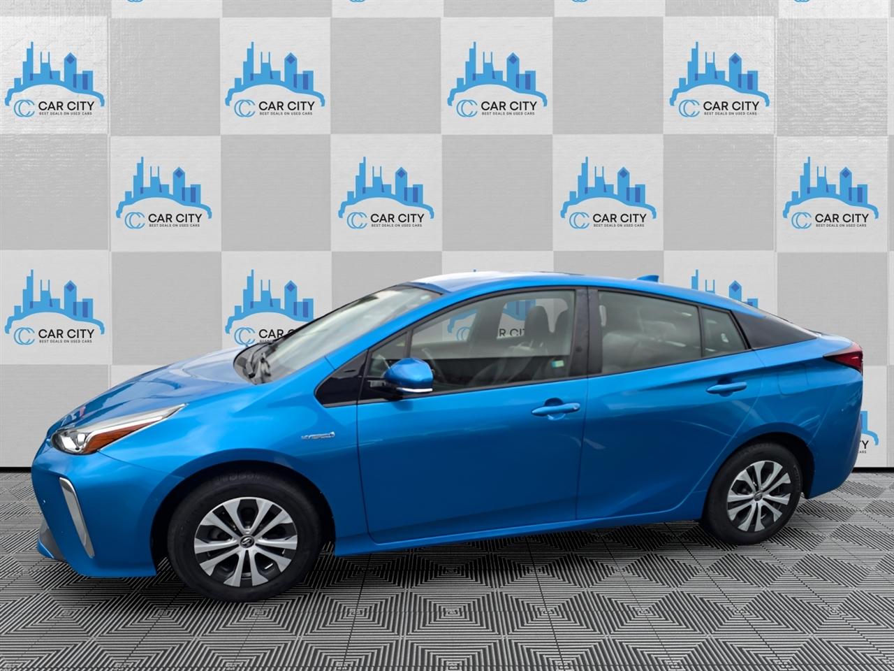 Toyota Prius XLE AWD-e 2019