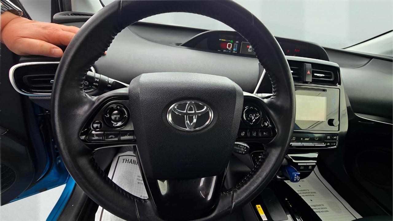 Toyota Prius XLE AWD-e 2019