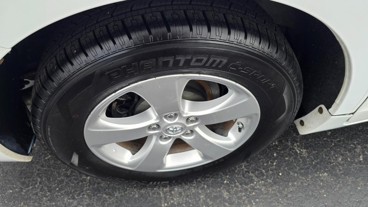 Toyota Sienna LE FWD 8-Passenger V6 2014
