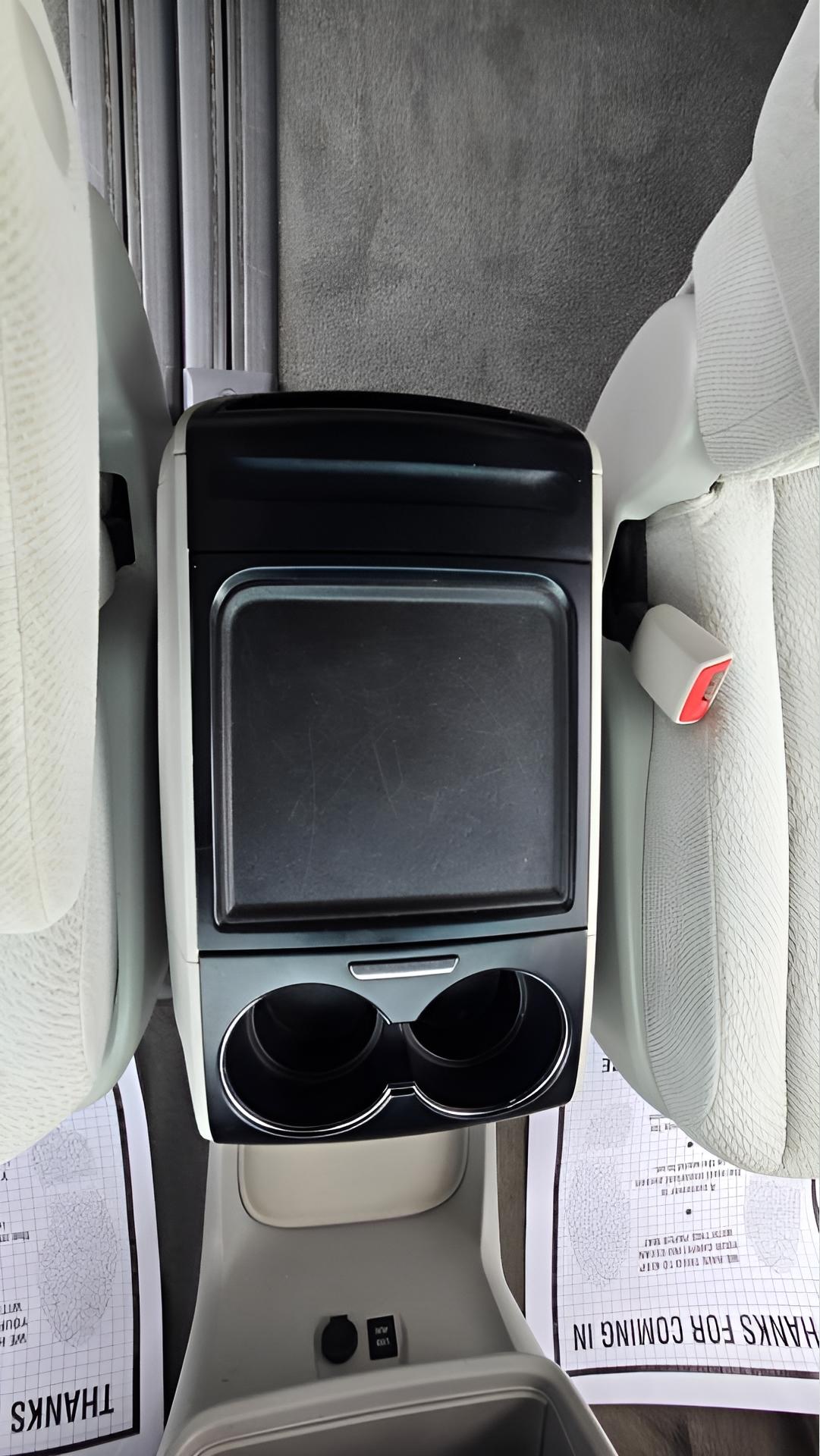 Toyota Sienna LE FWD 8-Passenger V6 2014