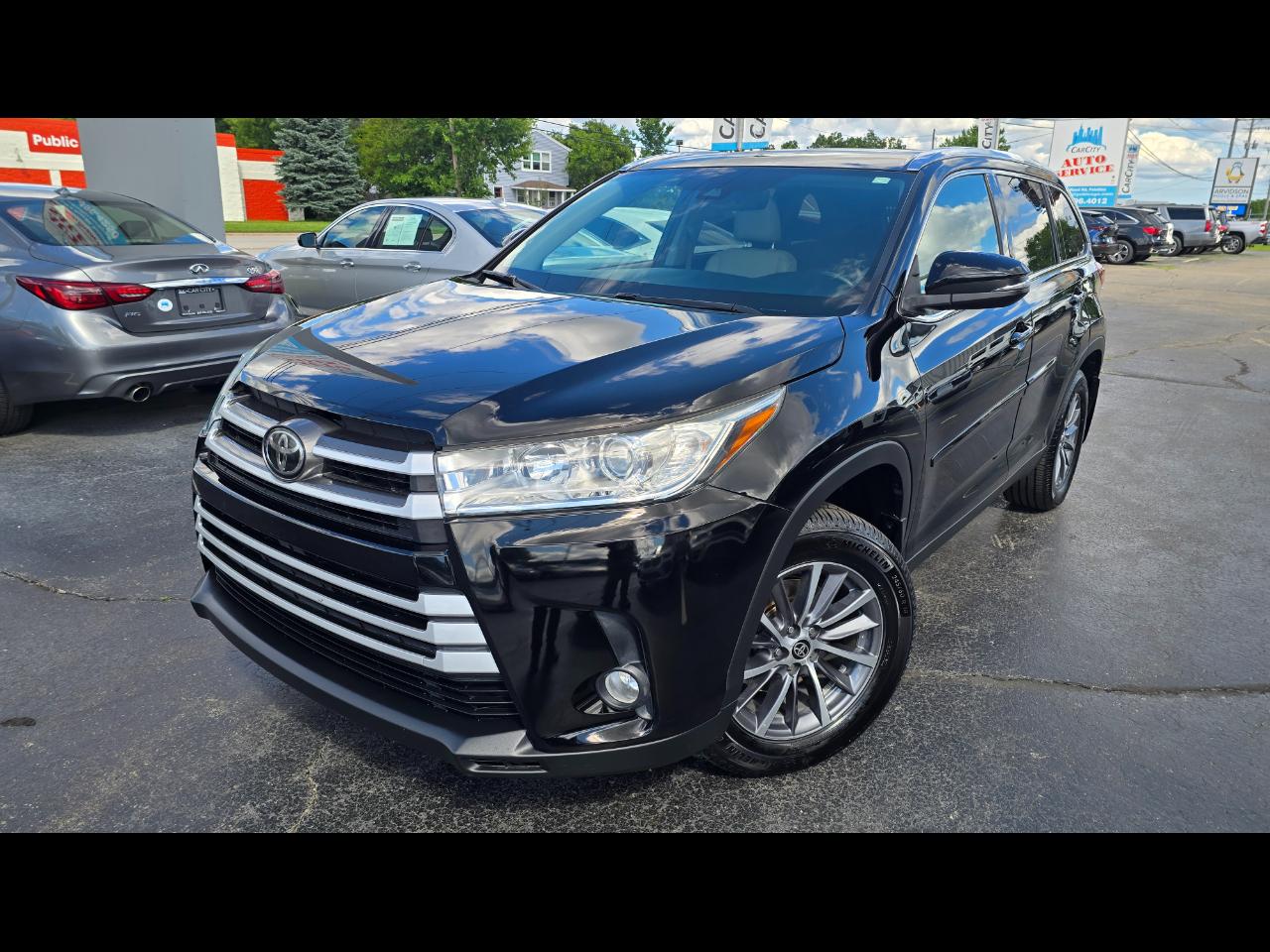 Toyota Highlander XLE AWD V6 2019
