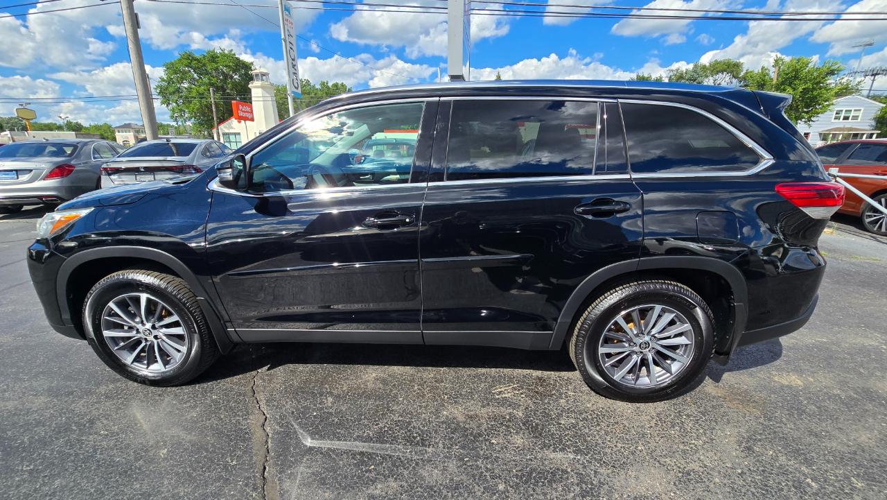 Toyota Highlander XLE AWD V6 2019