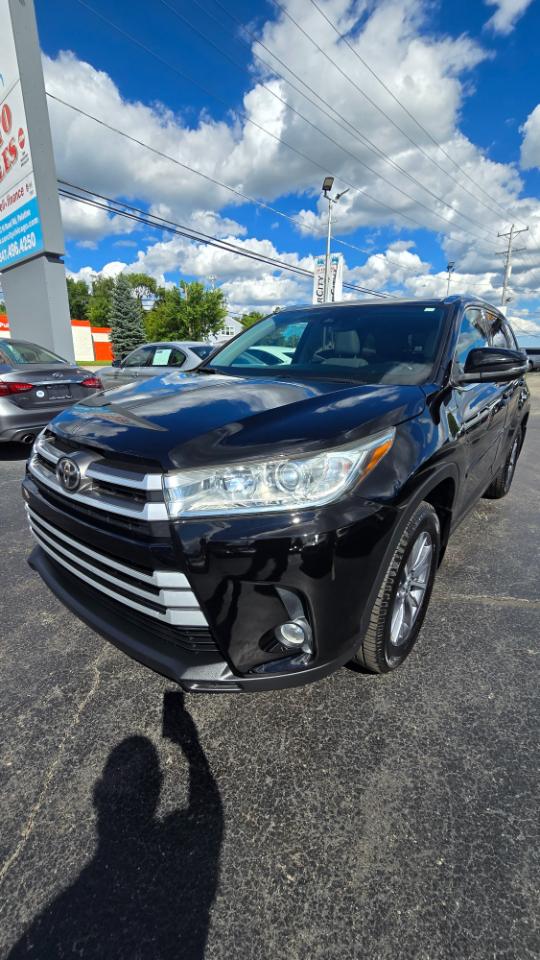 Toyota Highlander XLE AWD V6 2019