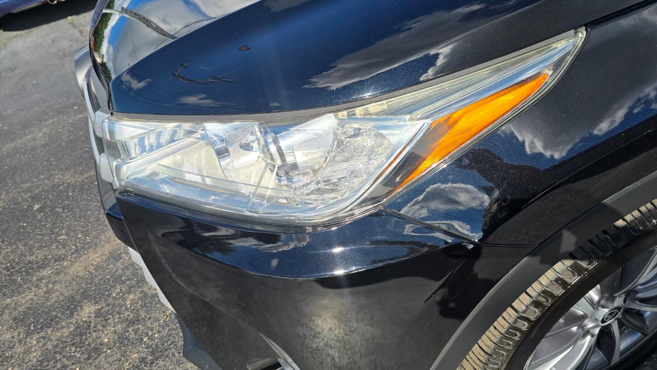 Toyota Highlander XLE AWD V6 2019
