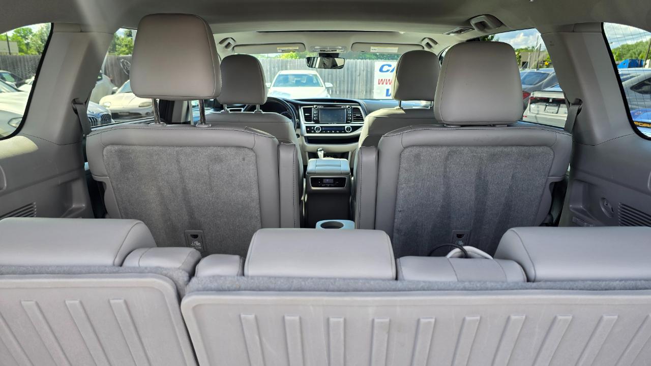 Toyota Highlander XLE AWD V6 2019