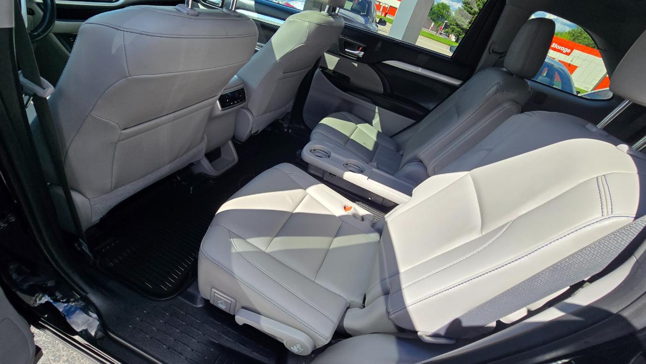 Toyota Highlander XLE AWD V6 2019