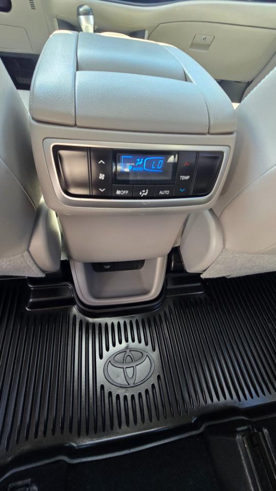 Toyota Highlander XLE AWD V6 2019