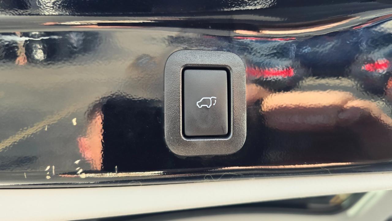 Toyota Highlander XLE AWD V6 2019