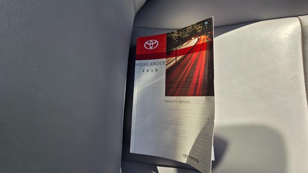 Toyota Highlander XLE AWD V6 2019
