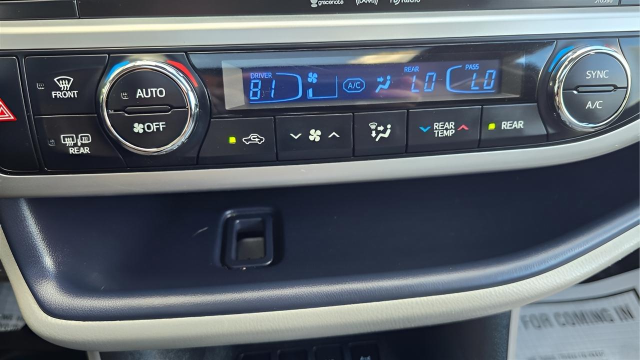 Toyota Highlander XLE AWD V6 2019