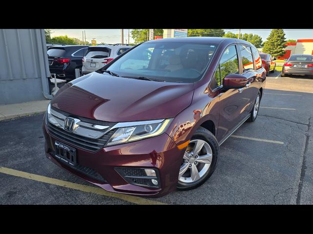 Red (Burgundy) 2018 Honda Odyssey Minivan Front-Wheel Drive Automatic